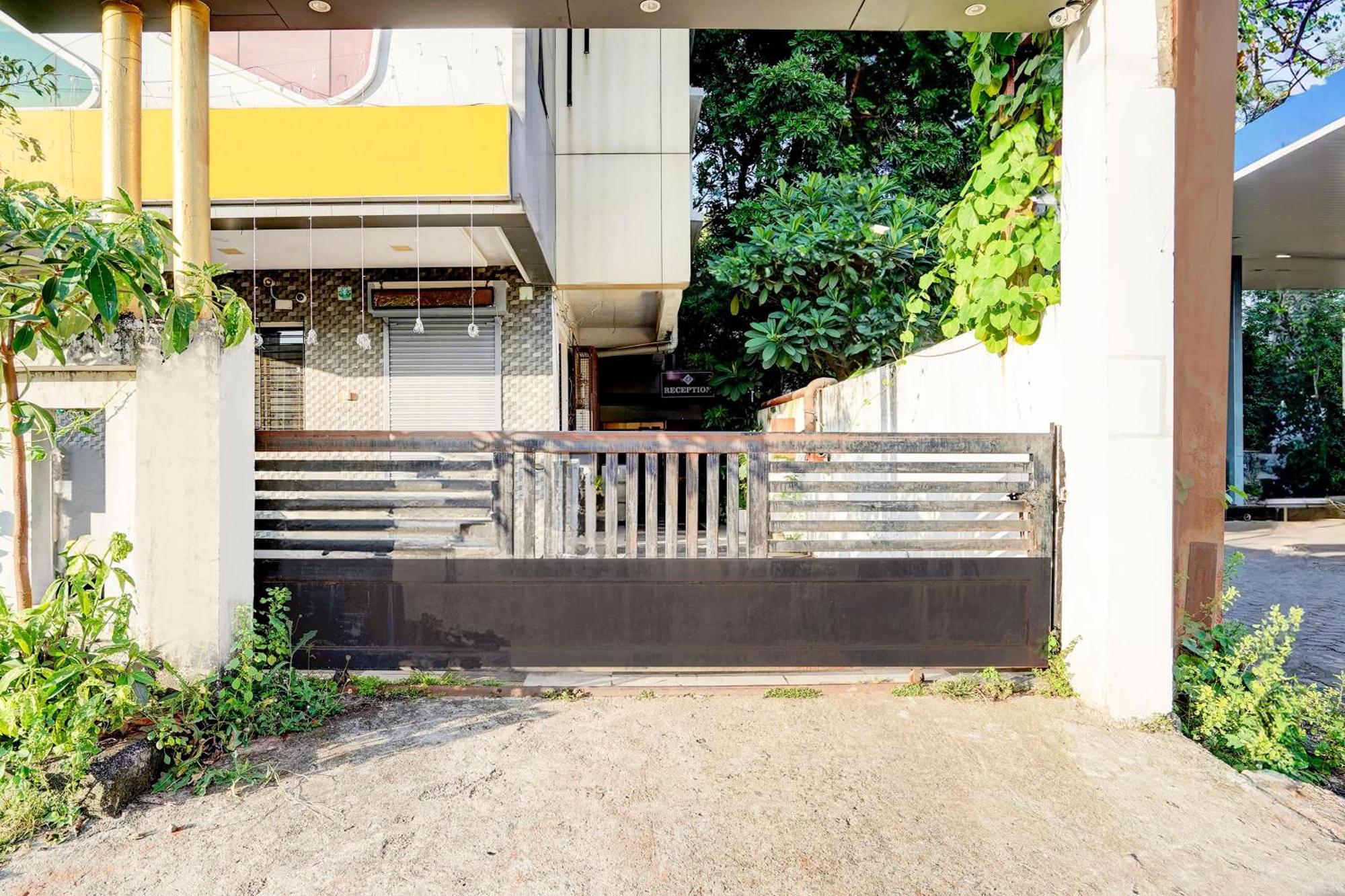Super Hotel O Katol Road Friends Colony Nagpur Exterior foto